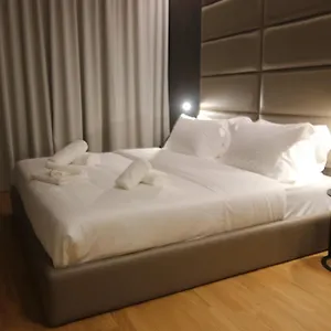 Otel Boutique Adelar, Tiran